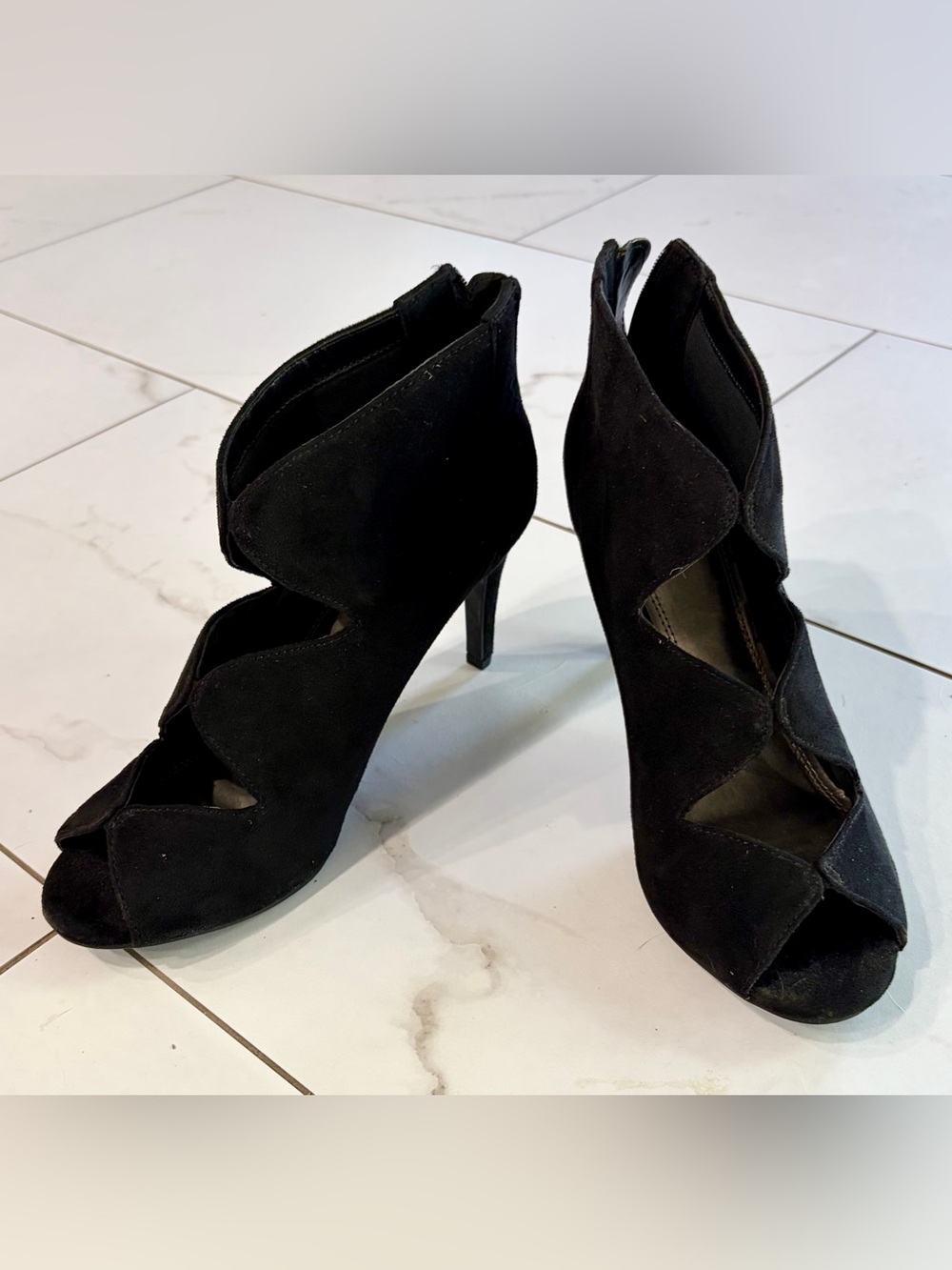 Women’s IMPO Black Suede Cutout High Heel Booties 7.5